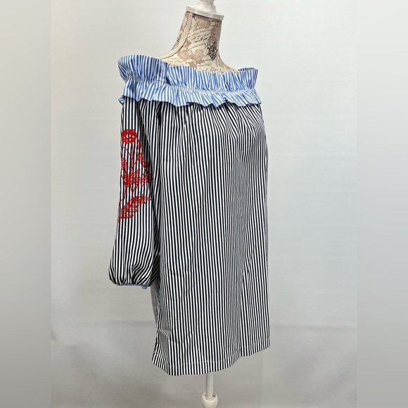 ROMEO AND JULIETTE COUTURE Navy and white stripe off shoulder mini dress size M - Picture 5 of 12